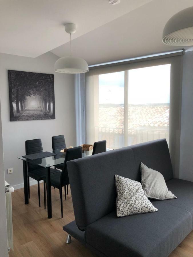 סרברה Apartaments L'Ametller מראה חיצוני תמונה